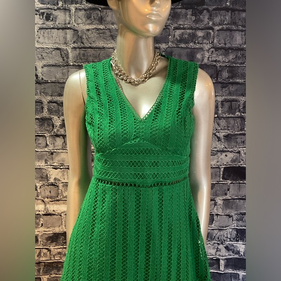 Green Netted 2 Layer Midi Spring Dress - Picture 7 of 9